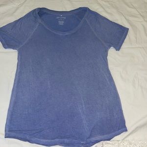 american eagle V-neck shirt